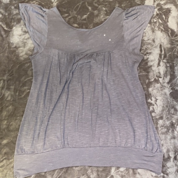 🇲🇽Grey and silver sequined cap sleeve blouse - Picture 4 of 4